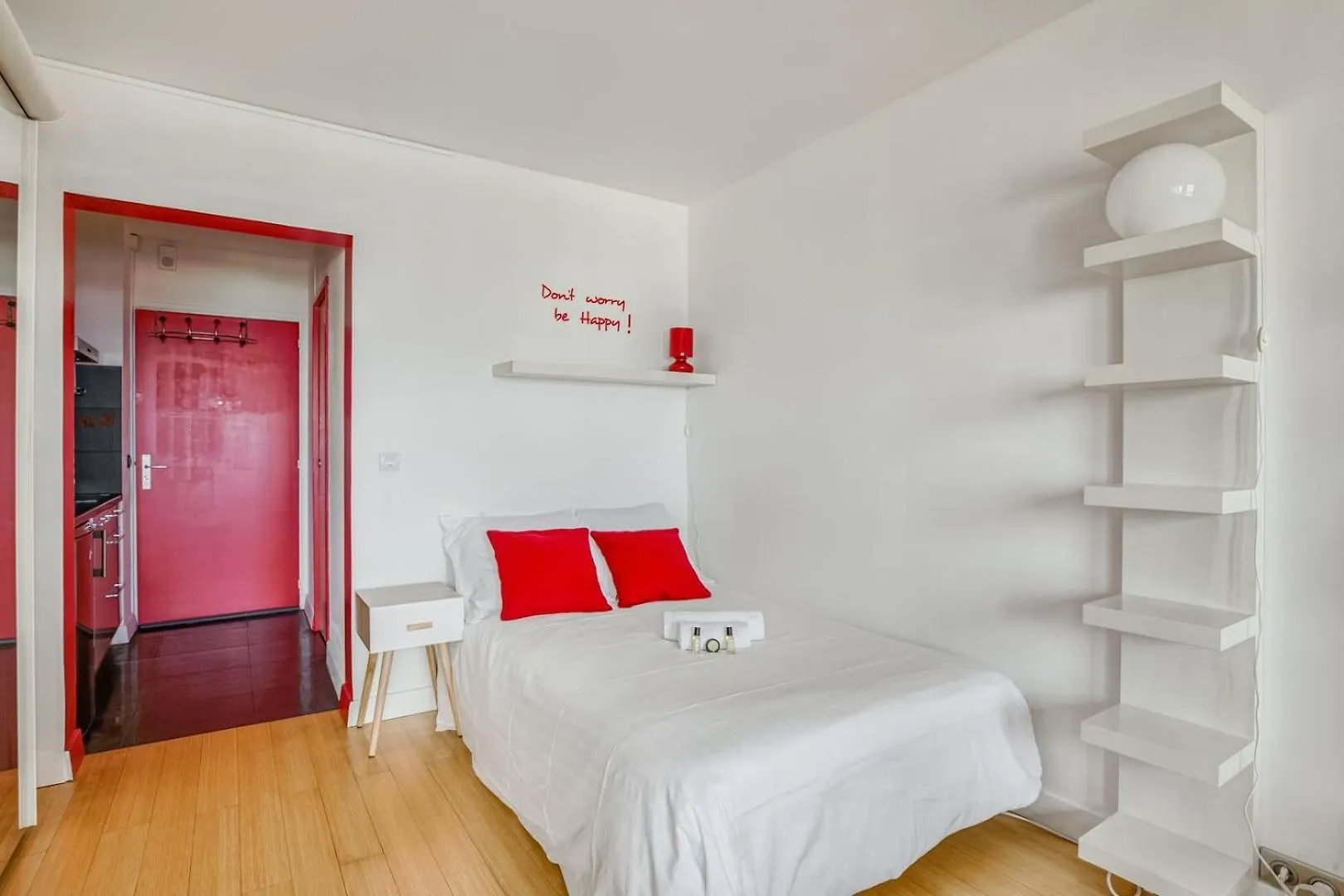 Guestready - Beau Studio Avec Vue Imprenable Paris